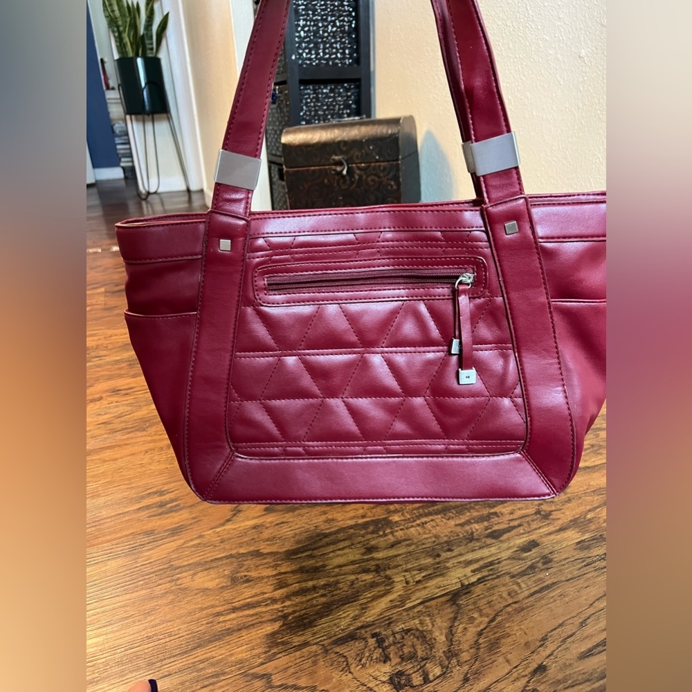 WORTHINGTON Red Handbag